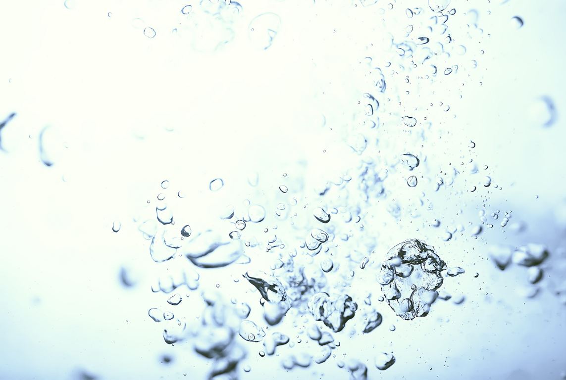 Aquafacial: Was passiert bei der Behandlung wirklich mit deiner Haut?